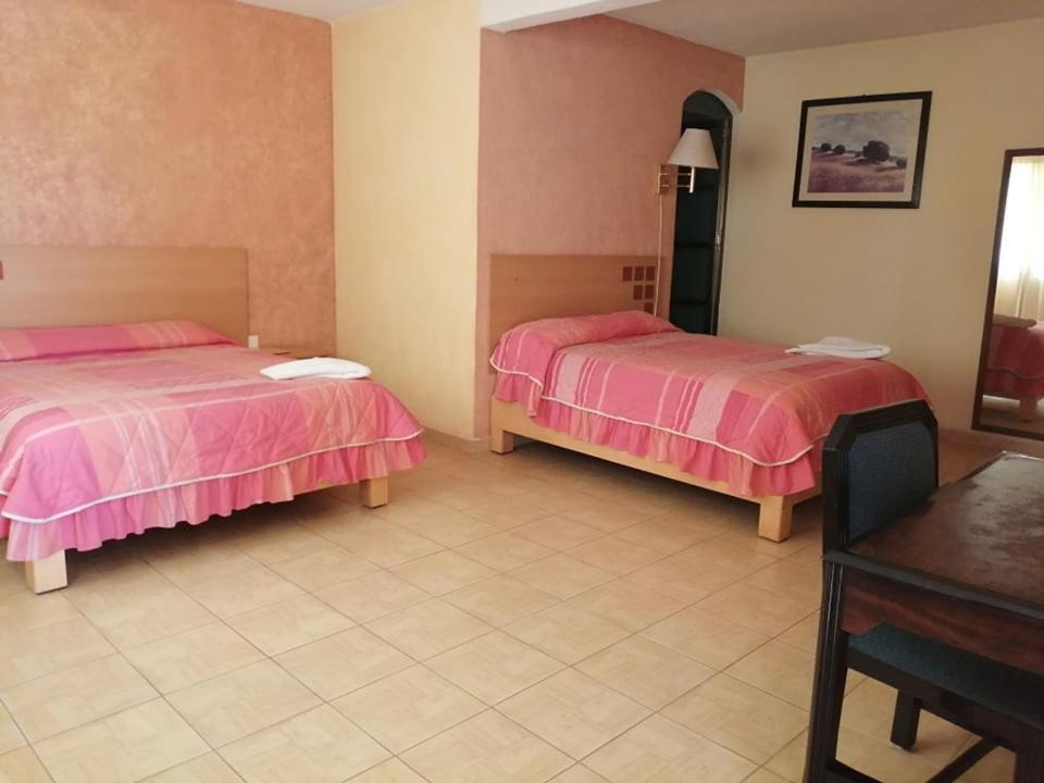 Hotel Real Doxey Tlaxcoapan Eksteriør bilde